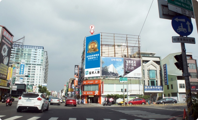 N-0782F-開元路往永康方向、健身工廠、小吃商圈